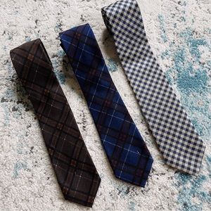 Bundle of 3 Ties